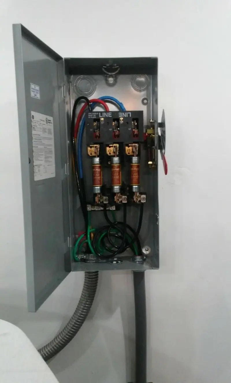 Three-phase disconnect switch installed for Electrical Wiring & Rewiring in Boerne